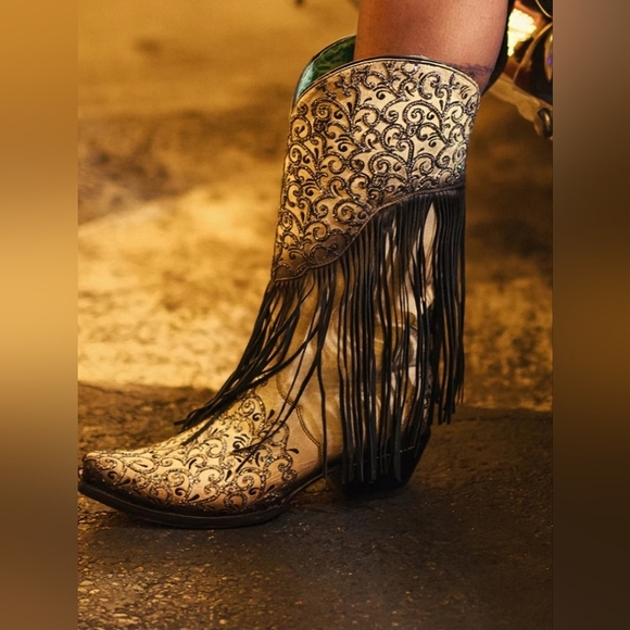 🖤🔹️CORRAL BOOTS🔹️ Black Mexico Made Embroidered Fringe Western Heeled Boots - Picture 4 of 6